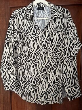 VICI Zebra-Print Collared Blouse - Black & White